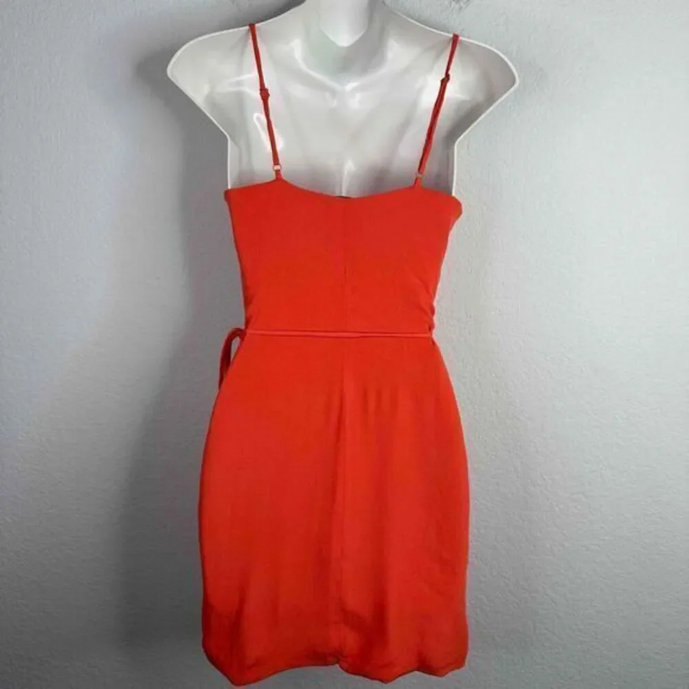 Majorelle Dress Women's XS Red Sleeveless Spaghetti Strap V Neck‎ Classic Wrap
